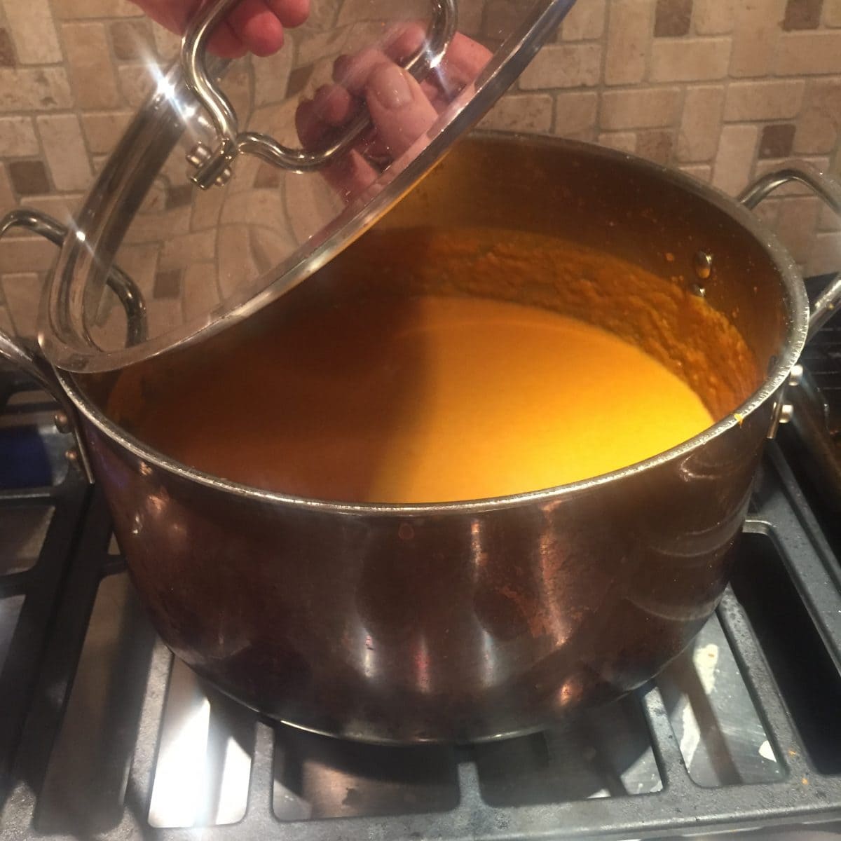 vegan carrot coconut soup