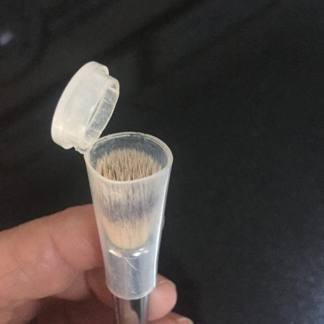 IT concealer brush #203