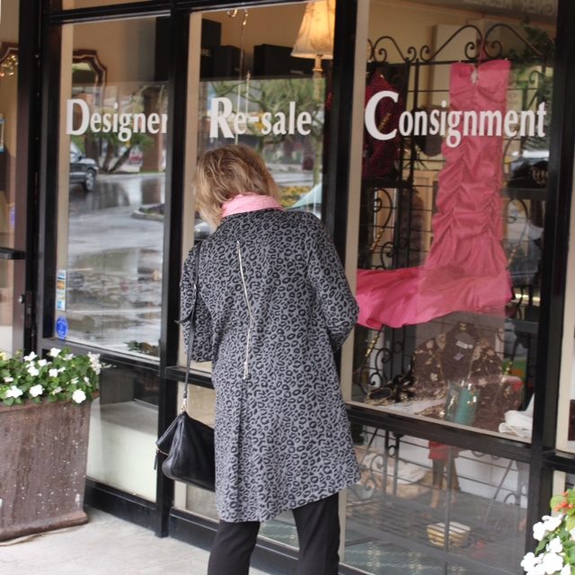 Shopping at Re-Deux in Rancho Mirage