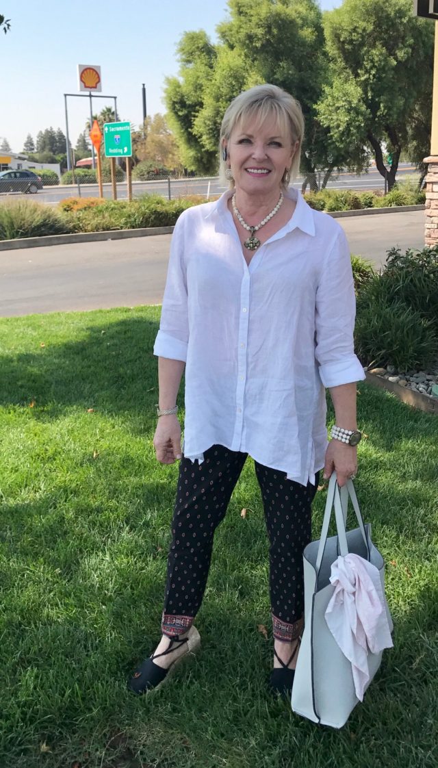 Jennifer Connolly of A Well Styled life in J. Jill and linen