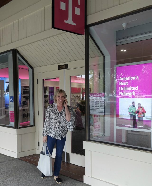 Jennifer Connolly of A well Styled Life at T-Mobile