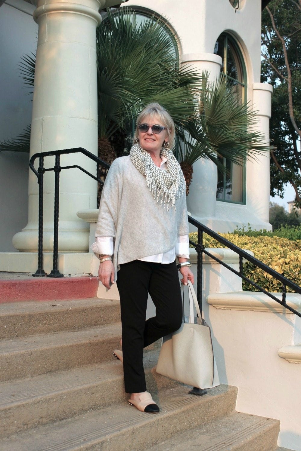 Jennifer Connolly from A Well Styled Life wearing Lisette L pants from Purple poppy