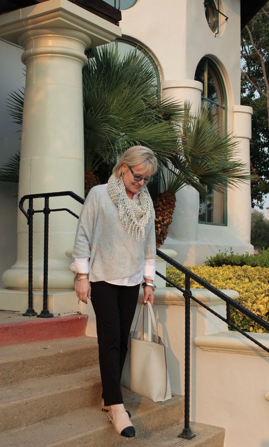 Jennifer Connolly of A Well Styled Life wearing Claudia topper from Purple Poppy