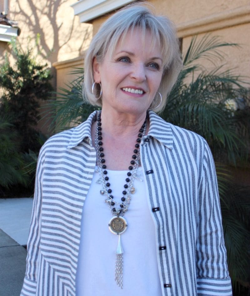 Jennifer Connolly of A Well Styled Life wearing Standout Tunic from Soft Surroundings