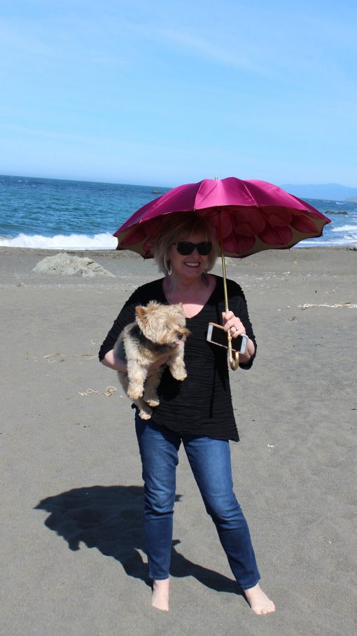 Jennifer Connolly of A Well Styled Life wearing Fiore Angled Top at the beach