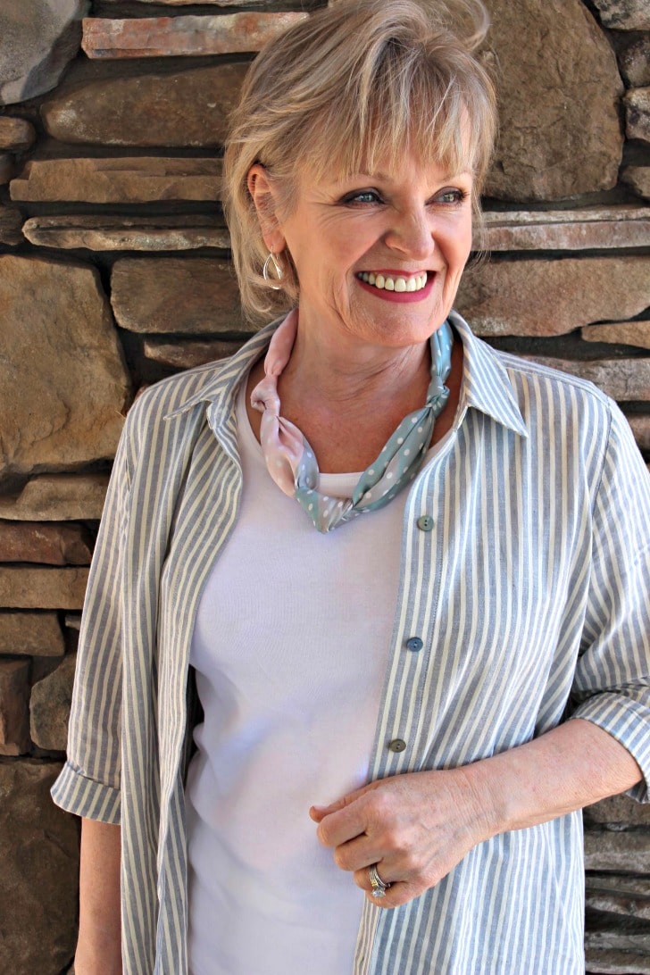 Jennifer Connolly of A Well Styled Life wearing Eileen Fisher from Macy's