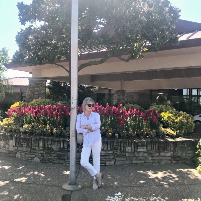Jennifer Connolly of A Well Styled Life at the Sun City Clubhouse
