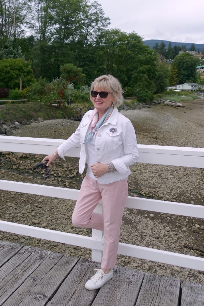 Jennifer Connolly of A Well Styled Life exploring Gibsons BC