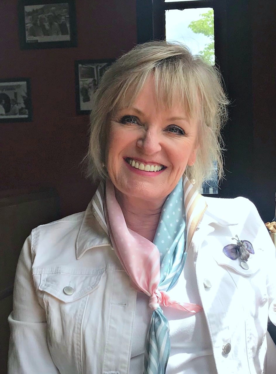Jennifer Connolly of A Well Styled Life at Molly's Reach in Gibsons, BC