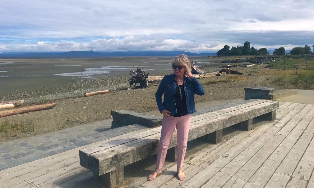 Jennifer Connolly of A Well Styled Life on boardwalk in Parksville, BC
