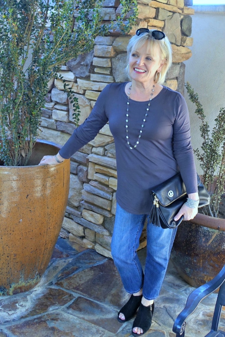 Jennifer Connolly wearing basic tee from Fig & Lily