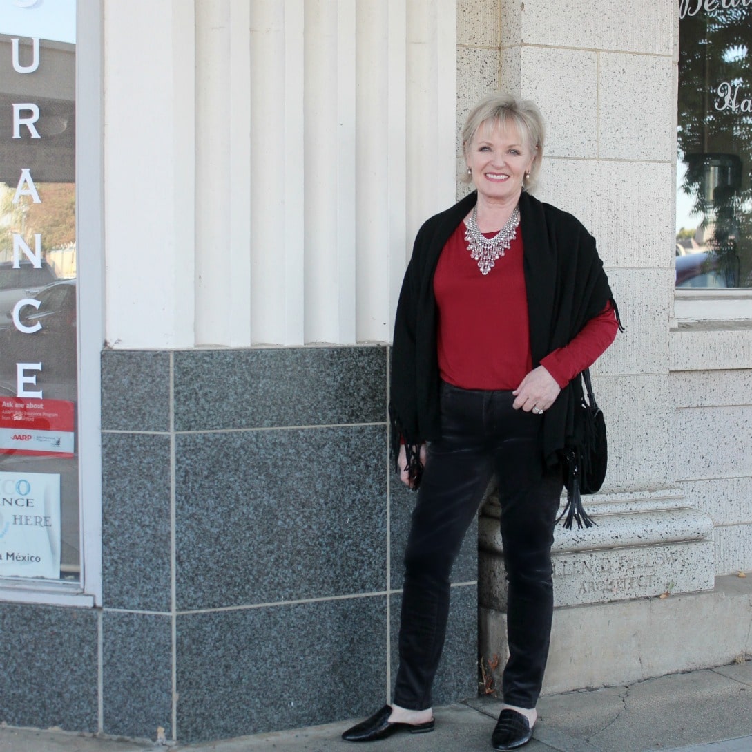 Jennifer Connolly of A Well Styled Life styling Ann Taylor Velvet jeans