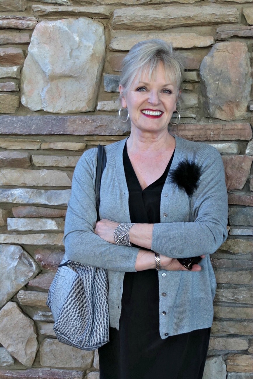 Jennifer Connolly of A Well Styled Life modeling essential v neck cardigan from Lily Silk