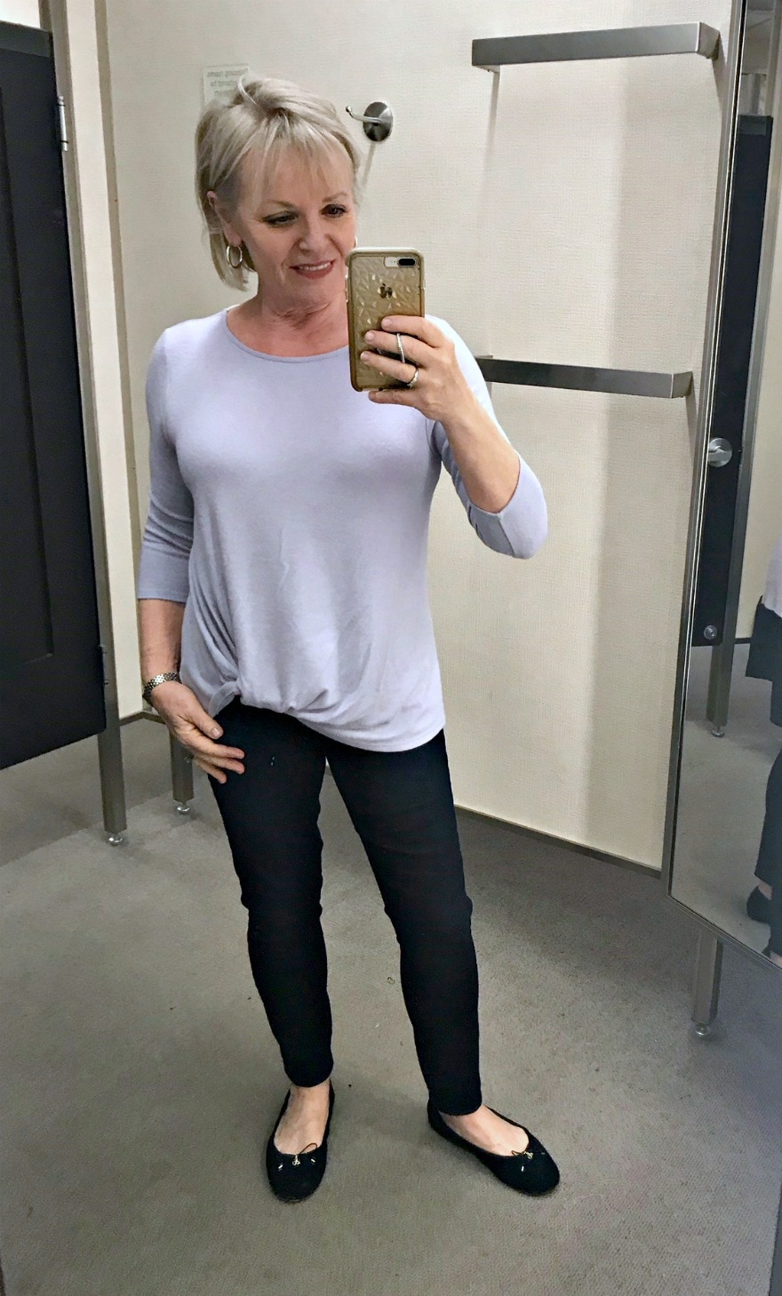 Jennifer Connolly of A Well Styled Life wearing Gibsons top from Nordstrom