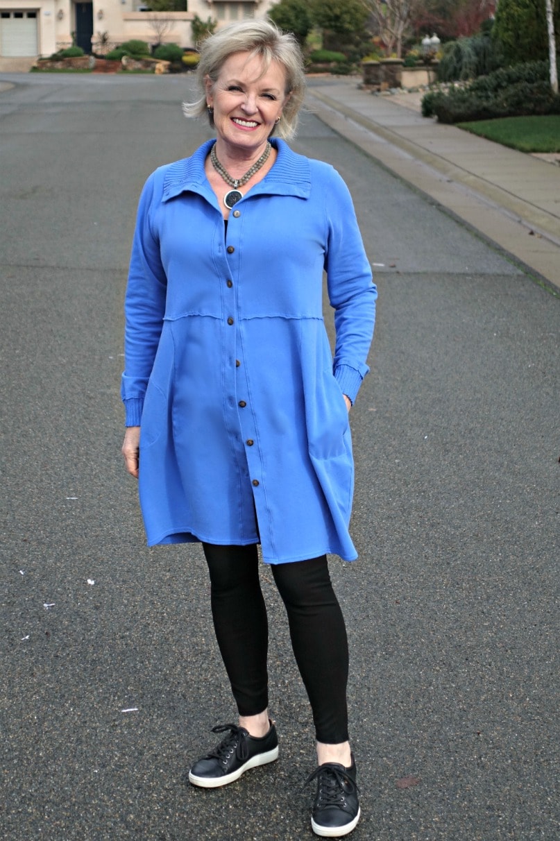 Jennifer Connolly of A Well Styled Life wearing Bee jacket from Artful Home over black leggings and tank