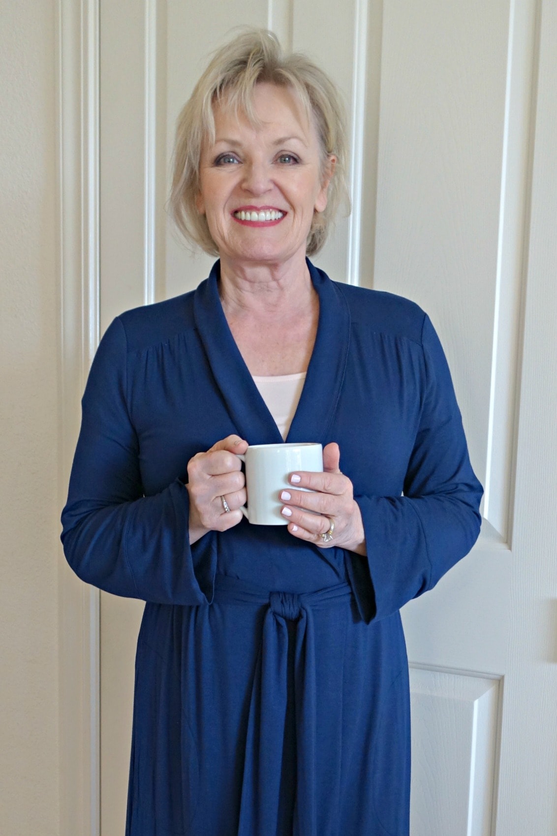 Style blogger Jennifer of A Well Styled Life wearing navy ling robe from the Soma Cool Nights collection