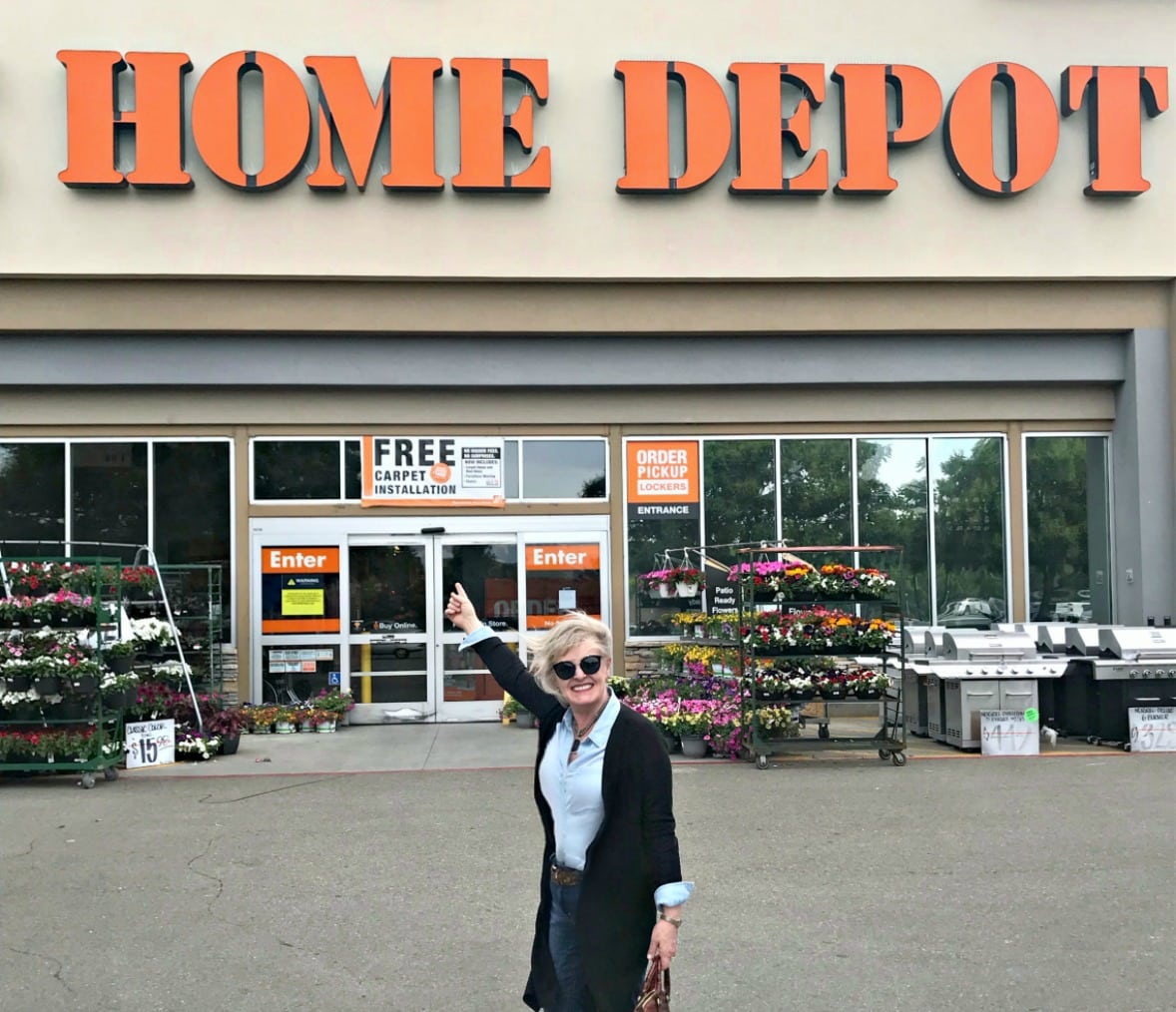 Jennifer Connolly of A Well Styled Life outside Home Depot