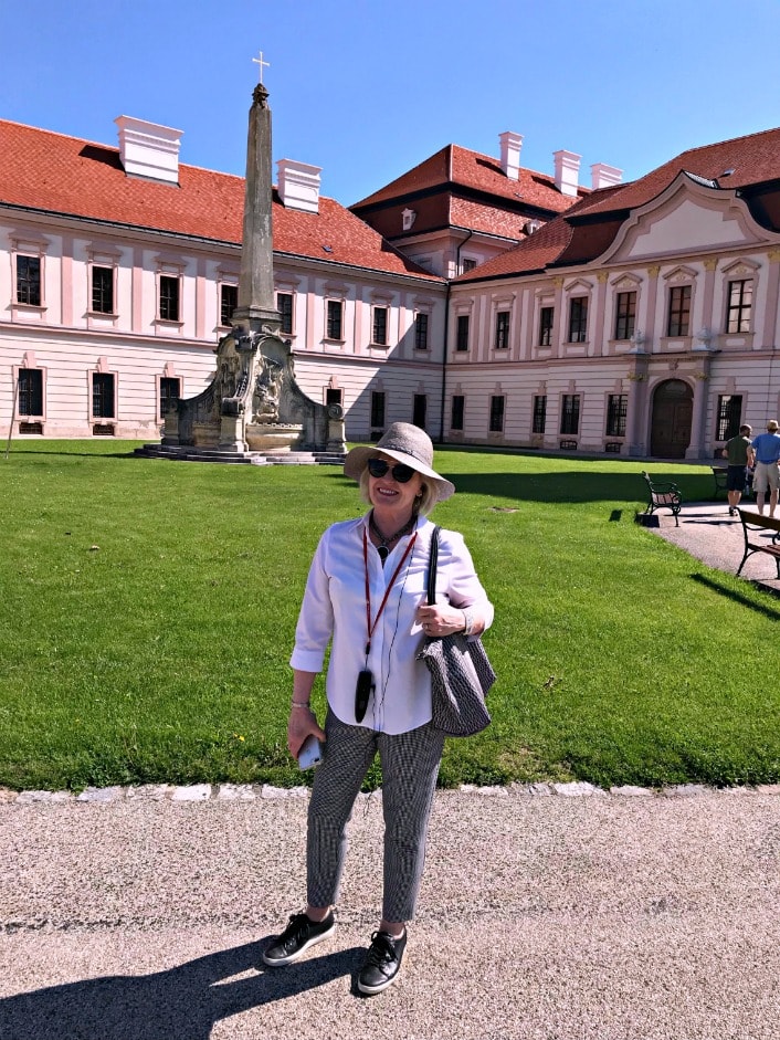 Jennifer Connolly wearing no iron white shirt