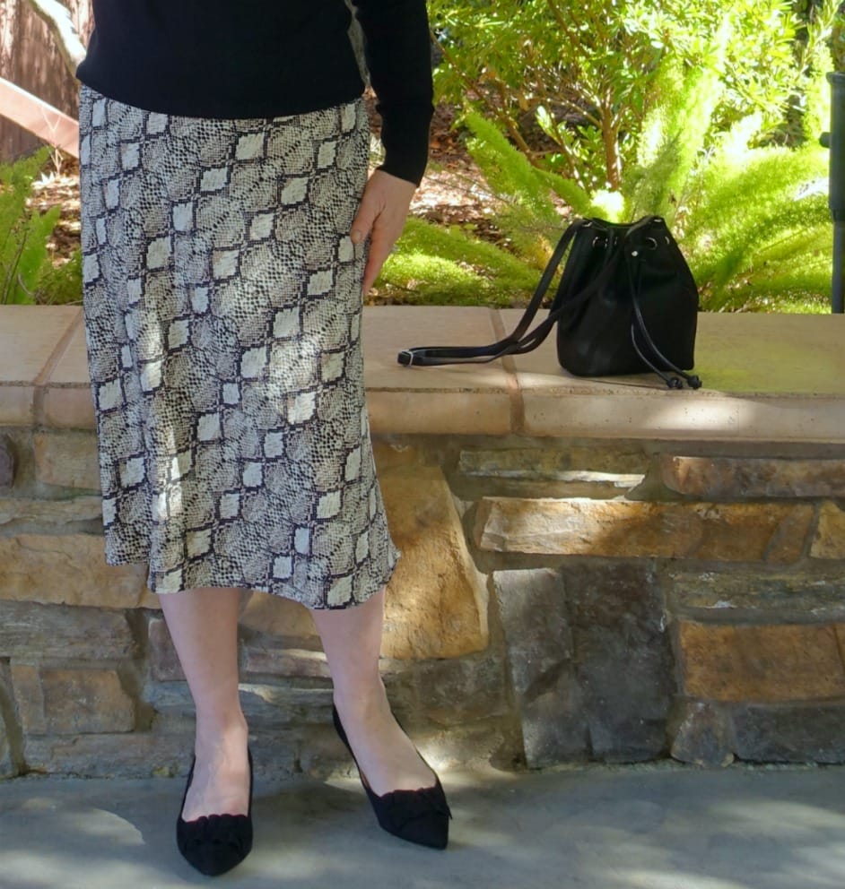 vegan bucket bag from Walamart