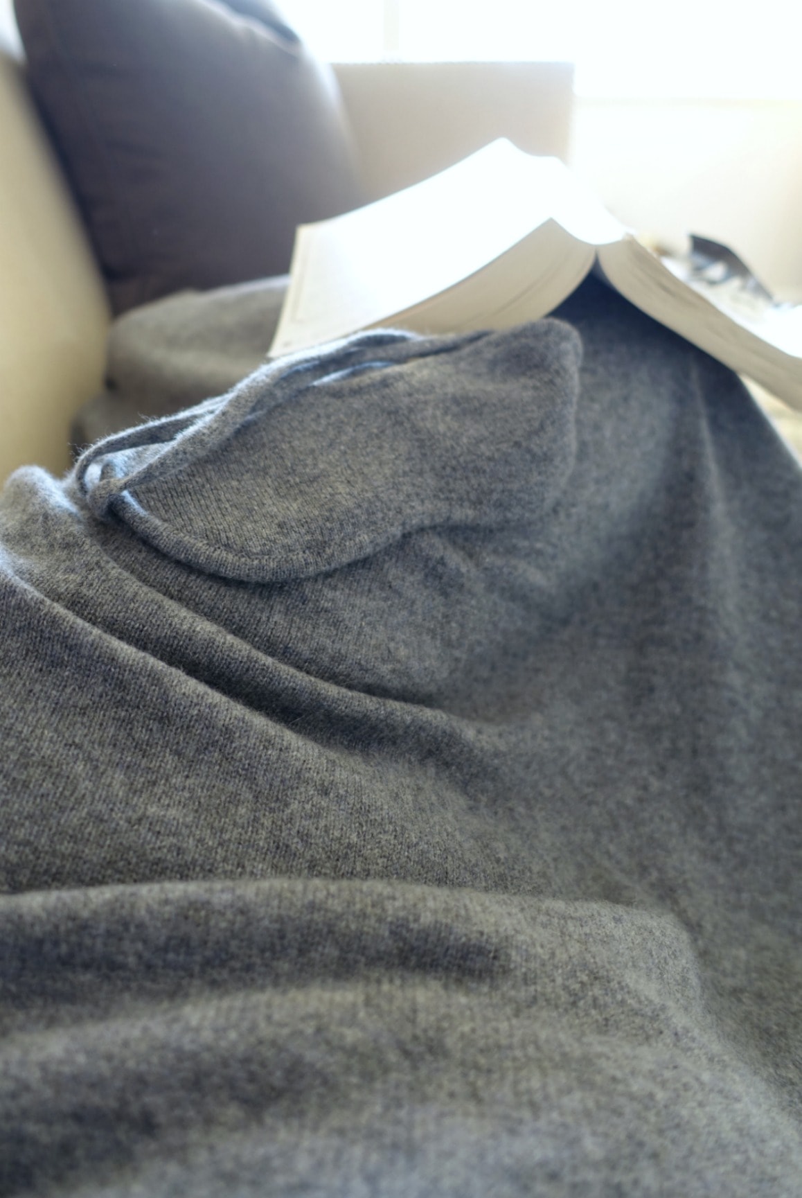 gray cashmere travel set from Cashmere Boutique