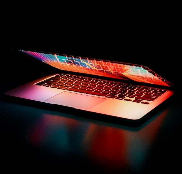 colors on laptop