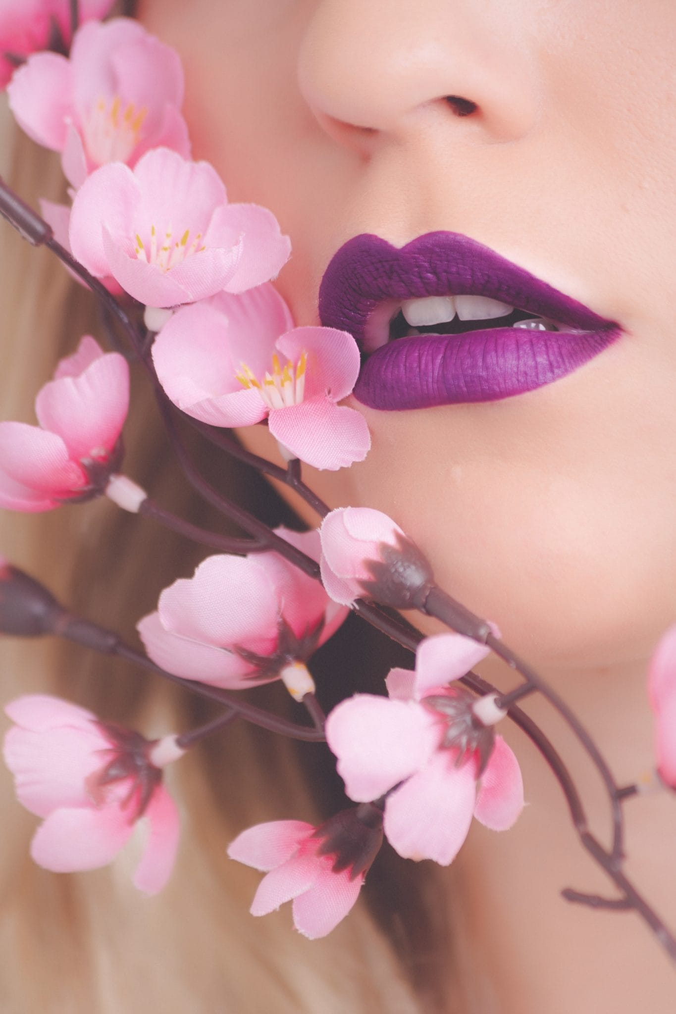 lips wearing lipstick