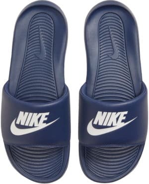 nike slide for teenagers