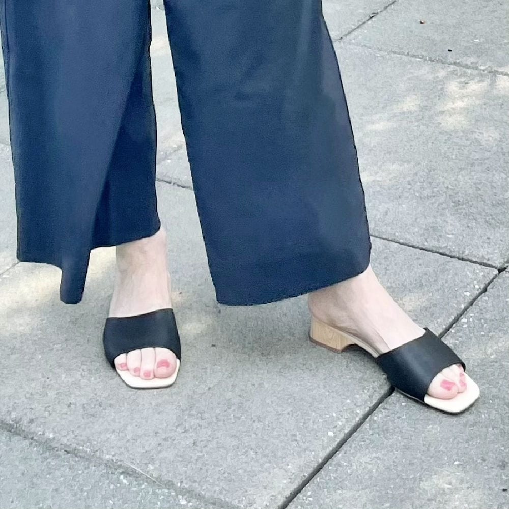wide leg workout Zella pants and slip on sandals