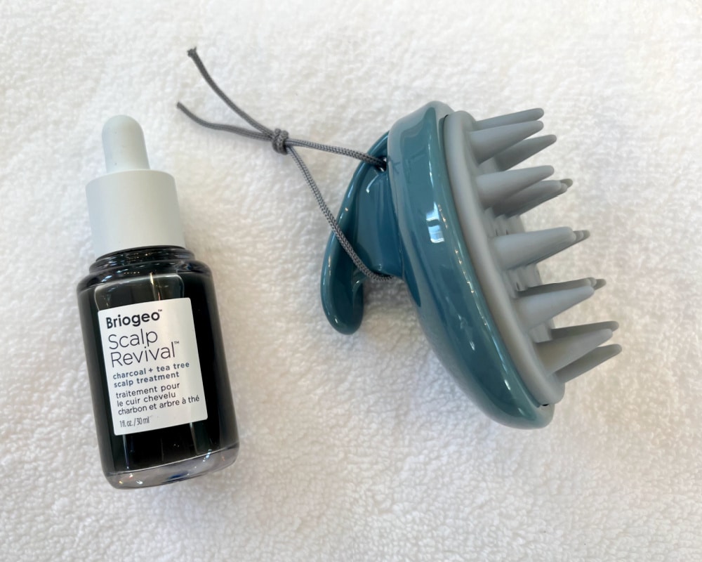 BRIOGEO SCALP MASSAGER