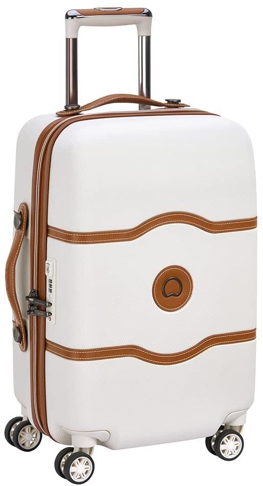 classt suitcase to take to the airport