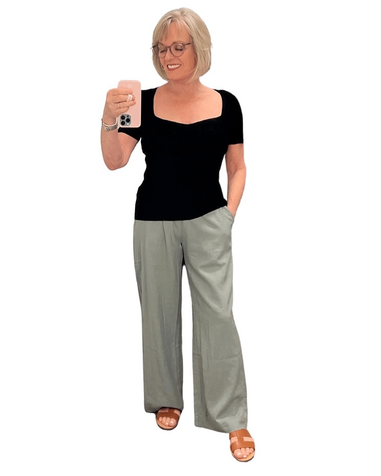 woman wearing nordstrom wide leg pants