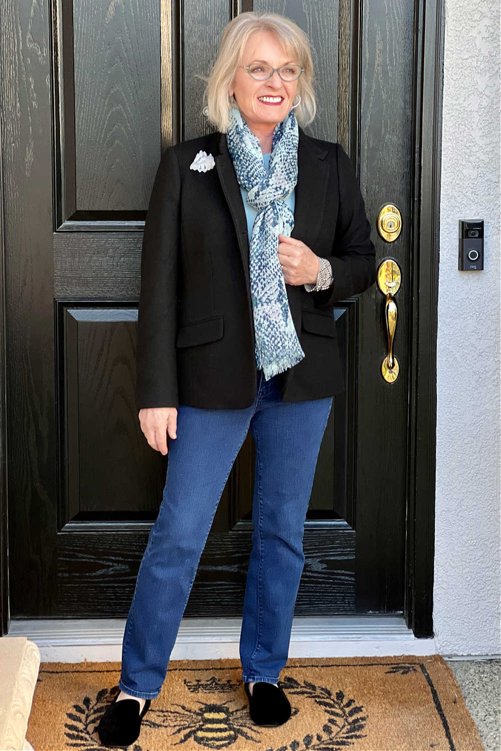 simple black blazer with straight jeans and velvet flats