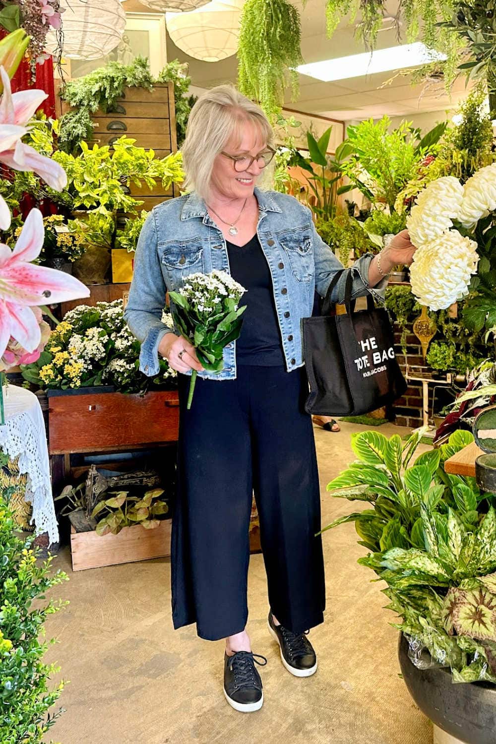 Monday Musings on Versatile Clothing