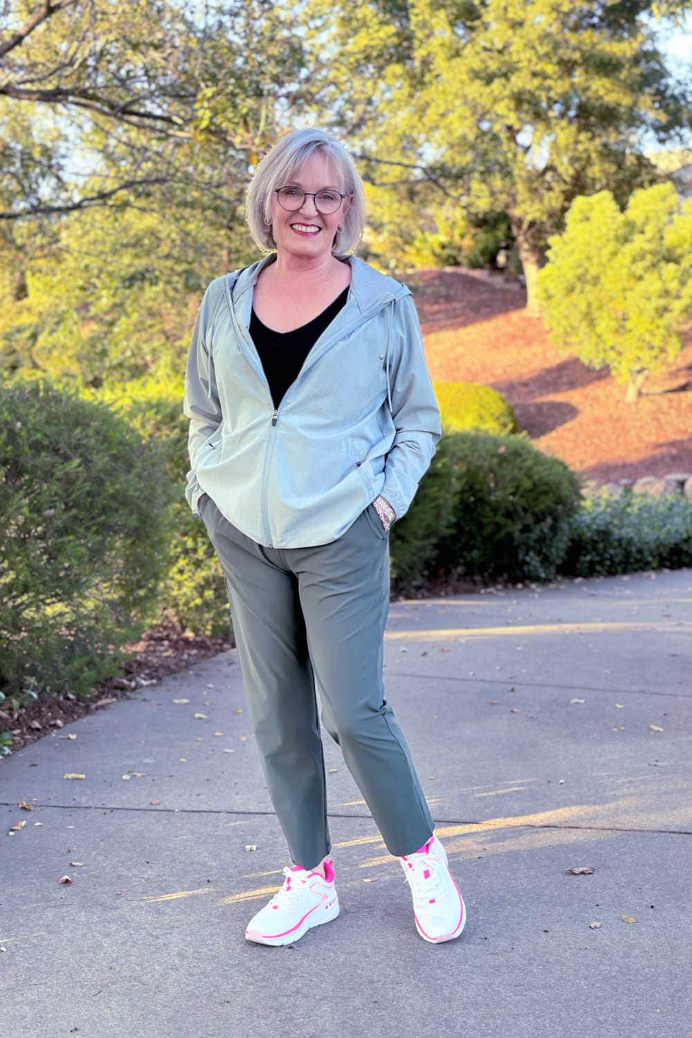 Jennifer Connoily of A Well Styled Life walking in Easy Spirit Limited Edition #MoveForPink Maxine sneaker