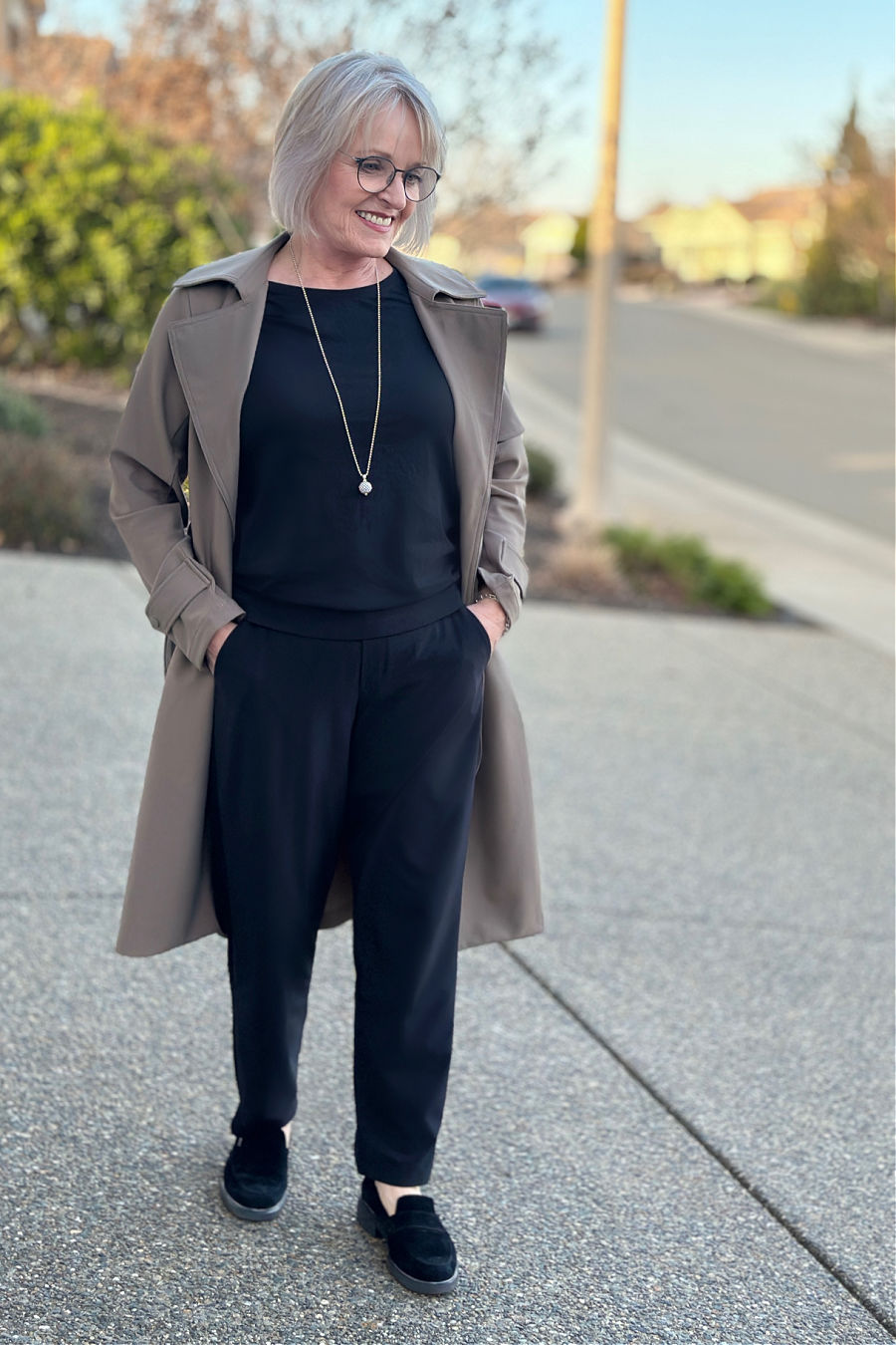 THE BEST TRENCH COATS FOR WOMEN OVER 50