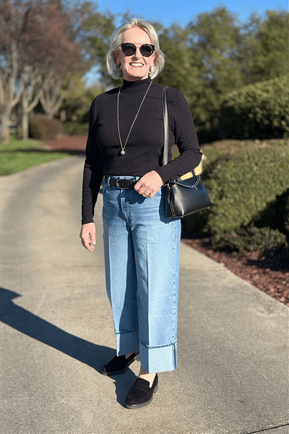 DRESSING TO LOOK CONFIDENT AND STYLISH OVER 60