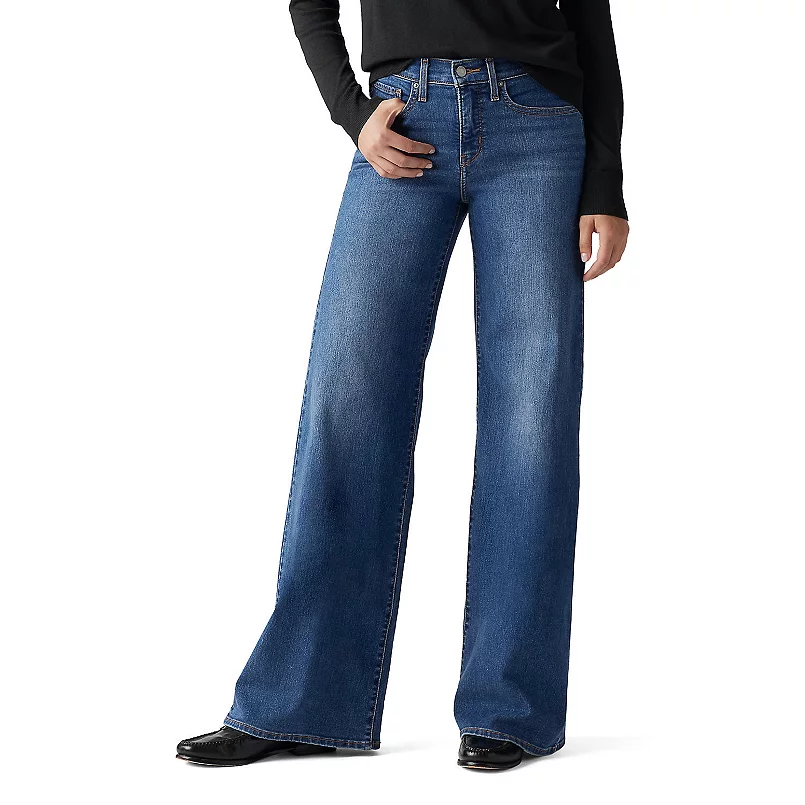 Levi’s 318 shaping jeans – best wide-leg jeans for women over 50
