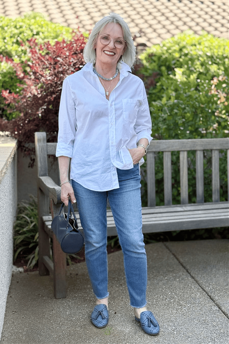 Go-to outfit formula with slim jeans and white shirt for looking put together at any age