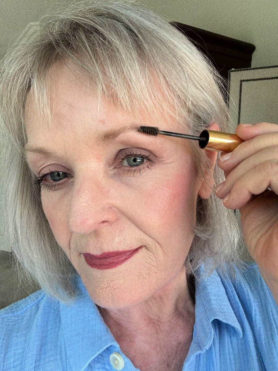 How to Do Your Eyebrows Over 60