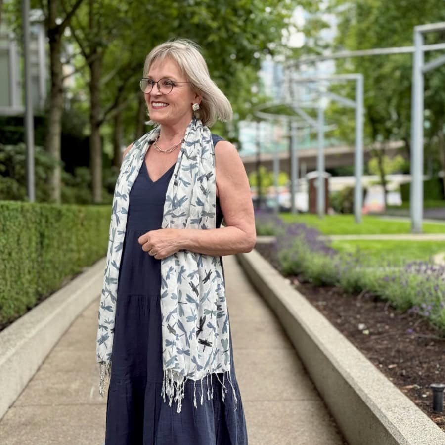 How to Wear a Sleeveless Dress (Even If You Don’t Love Your Arms)
