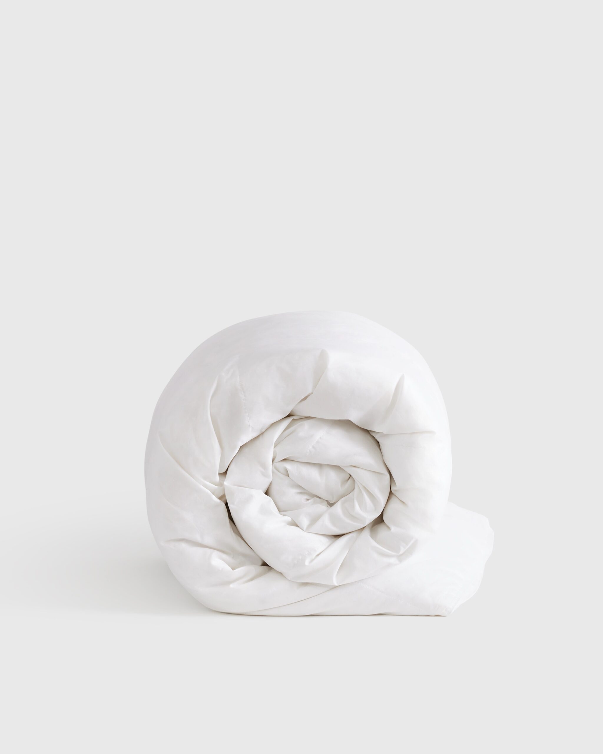 Quince Lightweight Premium Down Comforter